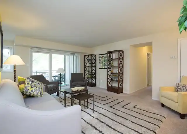 Property at South Port - 6112 Edsall Rd, Alexandria, VA, 22304, 1-3 bed, 1-2 bath, [object Object]