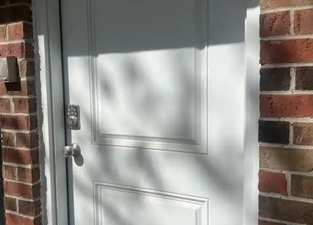 Property at 42288 Toddmark Ln, Clinton Twp, MI, 48038, 2 beds, 1.5 baths, [object Object]