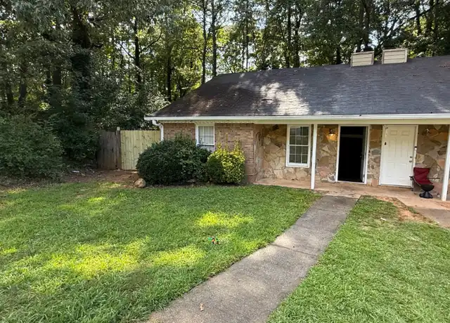 Property at 5170 Ridge Forest Dr Unit 5170, Stone Mountain, GA, 30083, 2 beds, 2 baths, [object Object]