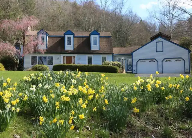 Property at 31 Cedar Hill Rd, Gaylordsville, CT, 06755, 3 beds, 3 baths, [object Object]