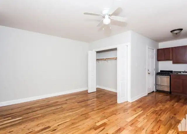Property at 821 W Cornelia Ave, Chicago, IL, 60657, 0 beds, 1 bath, [object Object]