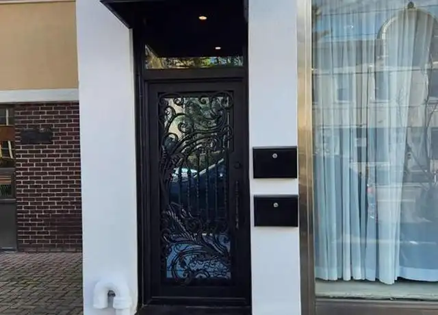 Property at 359 Central Ave Unit 3, Lawrence, NY, 11559, 2 beds, 1 bath, [object Object]