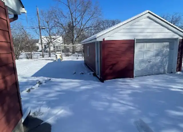 Property at 5542 Irving Ave N, Minneapolis, MN, 55430, 4 beds, 2 baths, [object Object]