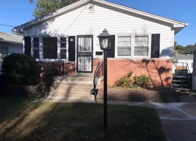 Property at 8609 34th Ave, College Park, MD, 20740, 5 beds, 2 baths, [object Object]