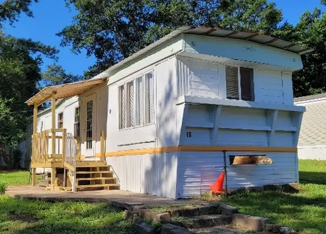 Property at 205 Holt Ave Unit 16, Warner Robins, GA, 31088, 2 beds, 1 bath, [object Object]