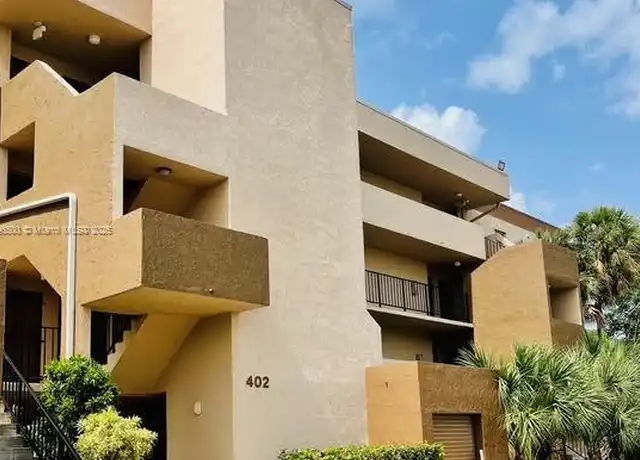 Property at 402 NW 87th Ave #204, Miami, FL, 33172, 2 beds, 2 baths, [object Object]