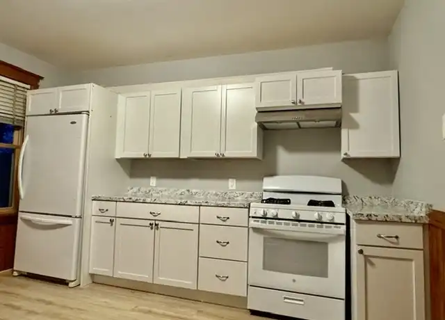 Property at 406 Chestnut St, New Britain, CT, 06051, 3 beds, 1 bath, [object Object]