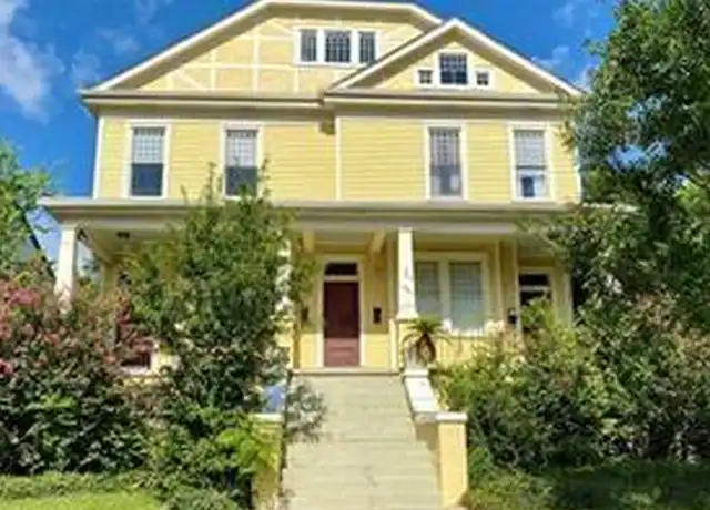 Property at 1840 Upperline St Unit B, New Orleans, LA, 70115, 2 beds, 1 bath, [object Object]