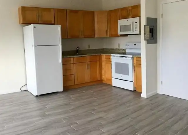 Property at 229 Commercial Blvd Unit 2, Fort Lauderdale, FL, 33334, 1 bed, 1 bath, [object Object]