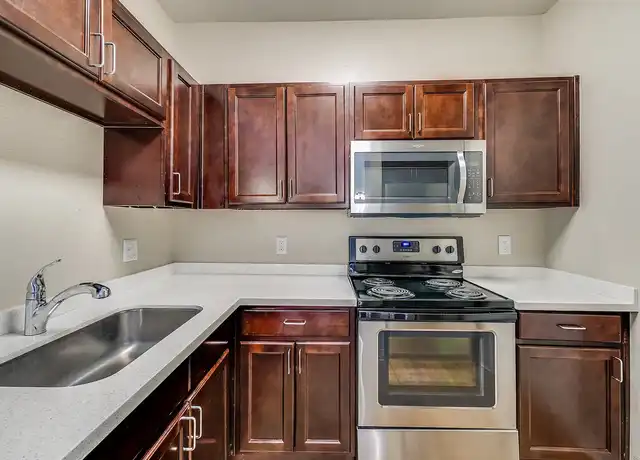 Property at Pavona Apartments - 760 N 7th St, San Jose, CA, 95112, 2 beds, 2 baths, [object Object]