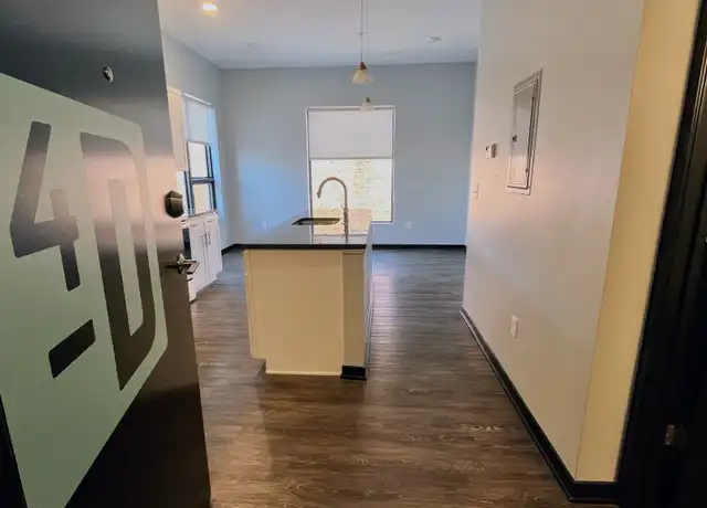 Property at 1222 P St Unit 4dUnit 4d, Lincoln, NE, 68508, 1 bed, 1 bath, [object Object]