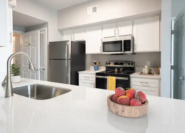 Property at The Moorings - 601 Enterprise Ave, League City, TX, 77573, 1-2 bed, 1-2 bath, [object Object]