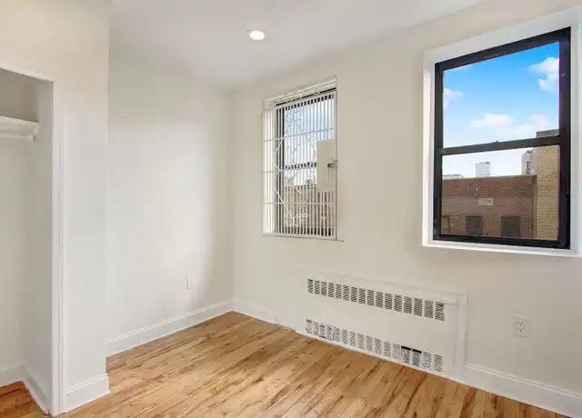 Property at 185 E 3rd St Unit 6A, New York, NY, 10009, 1 bed, 1 bath, [object Object]