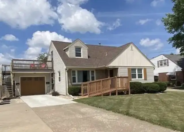 Property at 2245 35th Street Ct Unit 2, Moline, IL, 61265, 1 bed, 1 bath, [object Object]