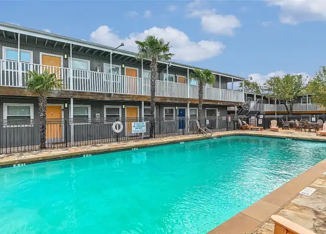 Property at 2401 Manor Rd #131, Austin, TX, 78722, 2 beds, 1 bath, [object Object]