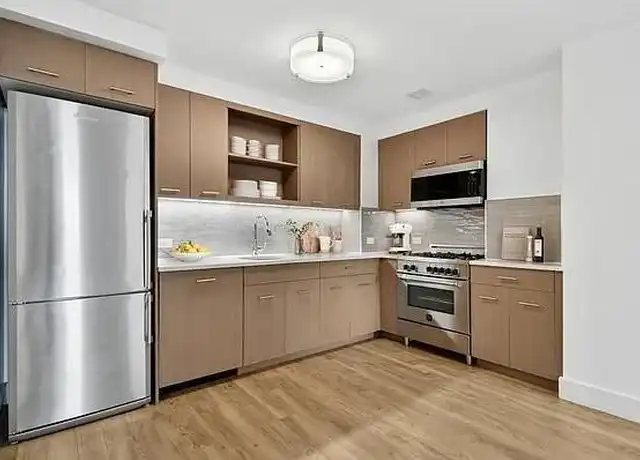 Property at 145 Clinton St Unit 14C, New York, NY, 10002, 3 beds, 2 baths, [object Object]