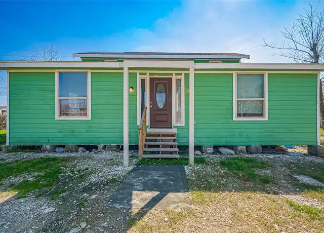 Property at 710 E Sycamore St, Fresno, TX, 77545, 5 beds, 2 baths, [object Object]