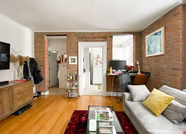 Property at 744 S 3rd St Unit 101 Frankfort, Columbus, OH, 43206, 1 bed, 1 bath, [object Object]