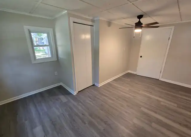 Property at 215 S Conrad St, Benton, AR, 72015, 3 beds, 1 bath, [object Object]