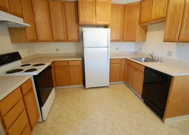Property at 175 Nova Albion Way Unit 20, San Rafael, CA, 94903, 1 bed, 1 bath, [object Object]