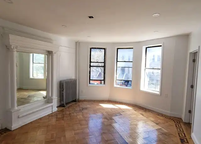 Property at 2588 Bedford Ave Unit 2, Brooklyn, NY, 11226, 3 beds, 1 bath, [object Object]