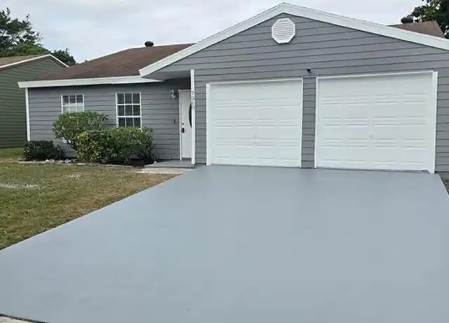 Property at 7919 Burlwood Ln, Lake Worth, FL, 33467, 4 beds, 2 baths, [object Object]