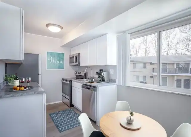 Property at 25026 E Rue Versailles Dr, Oak Park, MI, 48237, 1-2 bed, 1-2 bath, [object Object]
