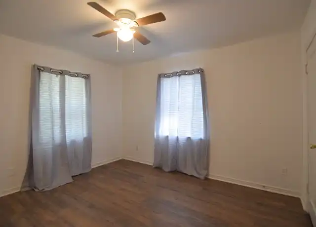 Property at 301 S 7th St, Copperas Cove, TX, 76522, 3 beds, 1 bath, [object Object]