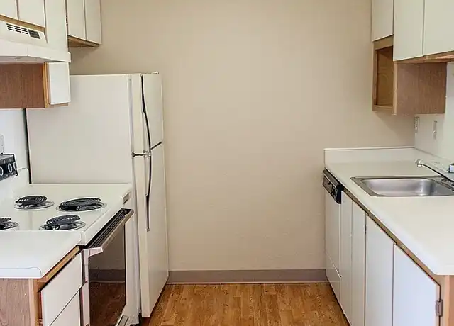 Property at CEDAR MILL VILLAGE APARTMENTS - 12247 NW Cornell Rd, Portland, OR, 97229, 2-3 beds, 1-2 bath, [object Object]