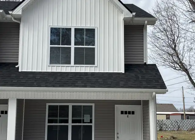 Property at 905 Center Rd Unit A, Clarksville, TN, 37042, 2 beds, 2.5 baths, [object Object]