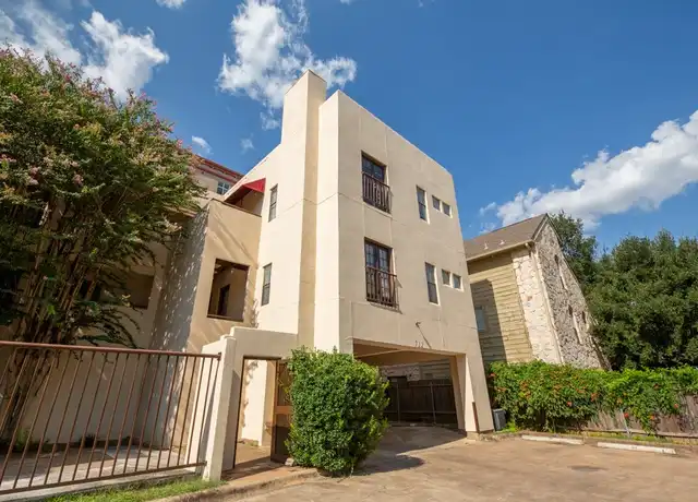 Property at 712 Graham Pl #305, Austin, TX, 78705, 2 beds, 2 baths, [object Object]