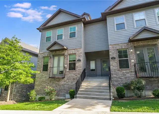 Property at 1765 W Nettleship St, Fayetteville, AR, 72701, 4 beds, 3.5 baths, [object Object]