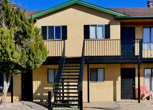 Property at 1201 Redwood St Unit A, Andrews, TX, 79714, 2 beds, 1 bath, [object Object]