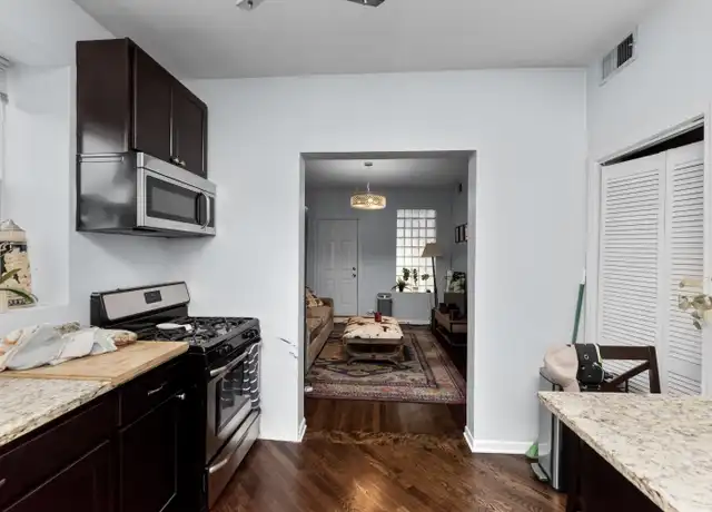 Property at 2348 W Moffat St Unit 2R, Chicago, IL, 60647, 2 beds, 1 bath, [object Object]