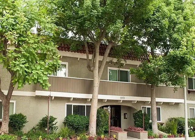 Property at Vista Pointe II - 11151 Aqua Vista St, North Hollywood, CA, 91602, 0-2 beds, 1 bath, [object Object]