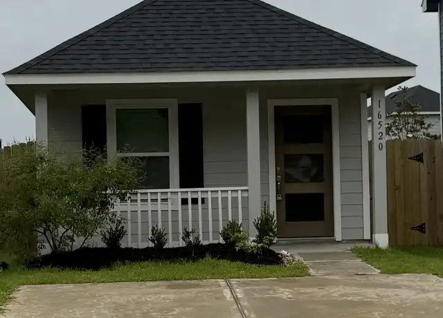 Property at 16520 Jasmine Marie Pl, Conroe, TX, 77306, 1 bed, 1.5 baths, [object Object]