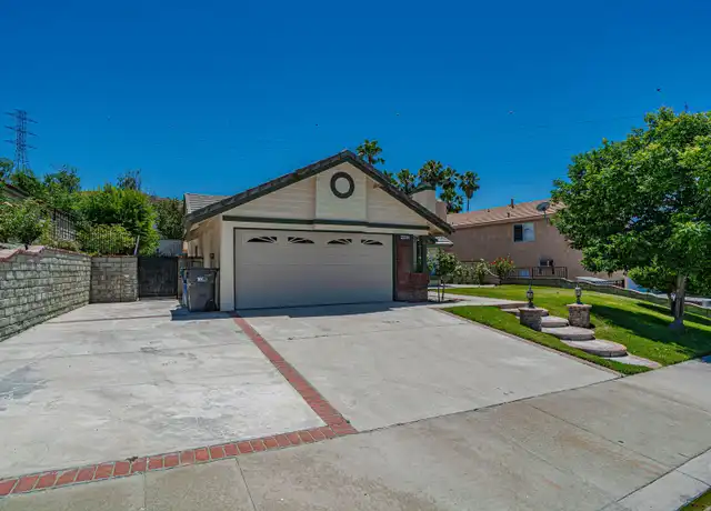 Property at 22514 Poplar St, Santa Clarita, CA, 91390, 3 beds, 2 baths, [object Object]