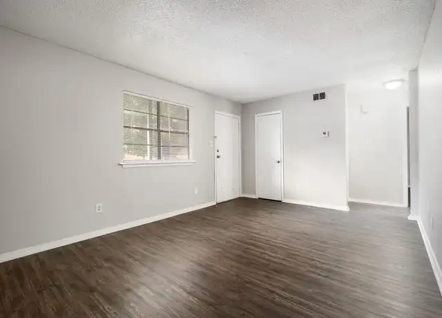 Property at 1331 S 46th St, Fort Smith, AR, 72903, 1 bed, 1 bath, [object Object]