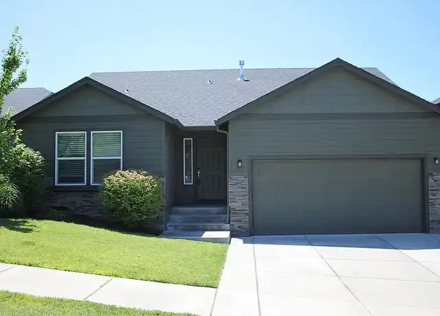 Property at 1408 Flower St, Medford, OR, 97504, 3 beds, 2 baths, [object Object]