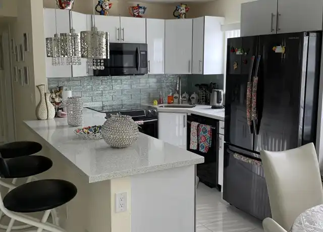 Property at 18 Mansfield a, Boca Raton, FL, 33434, 2 beds, 1.5 baths, [object Object]