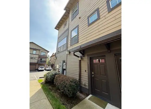 Property at 22832 SW Forest Creek Dr, Sherwood, OR, 97140, 2 beds, 2.5 baths, [object Object]