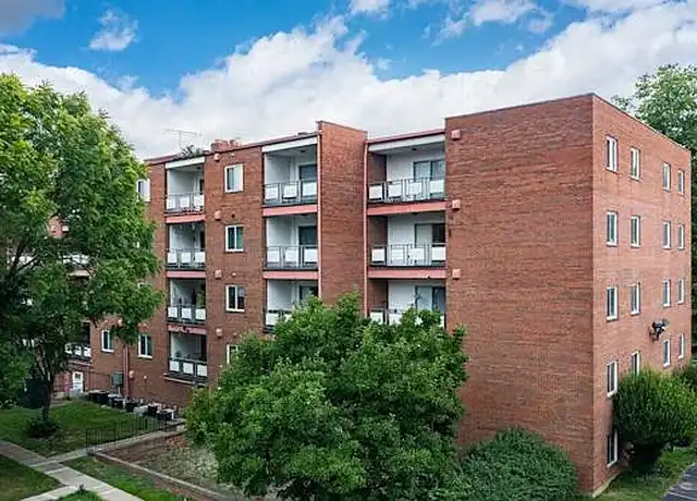 Property at Beacon Tower - 1839 Beacon St, Cincinnati, OH, 45230, 1-2 bed, 1 bath, [object Object]