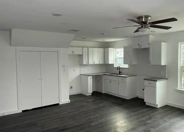 Property at 3910 Woolworth St, Houston, TX, 77026, 3 beds, 2 baths, [object Object]