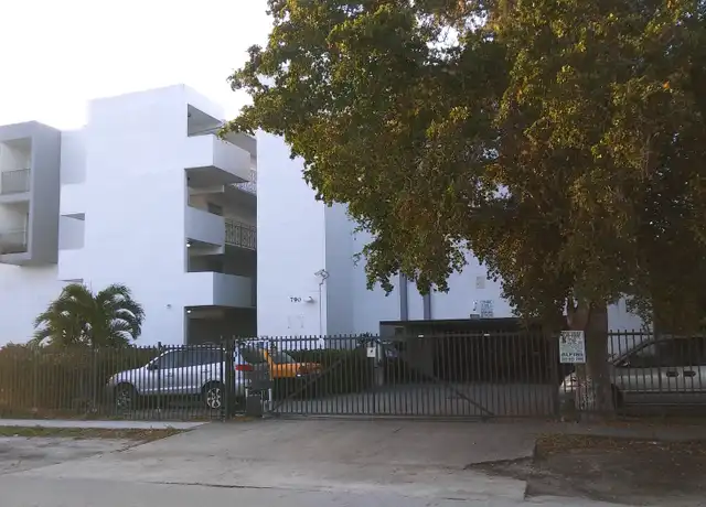 Property at 790 NE 128th St Unit 201, North Miami, FL, 33161, 2 beds, 2 baths, [object Object]
