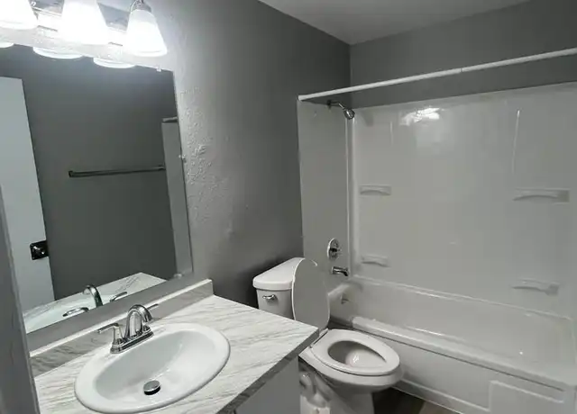 Property at 601 S Kent St Unit 601 I102, Kennewick, WA, 99336, 1 bed, 1 bath, [object Object]