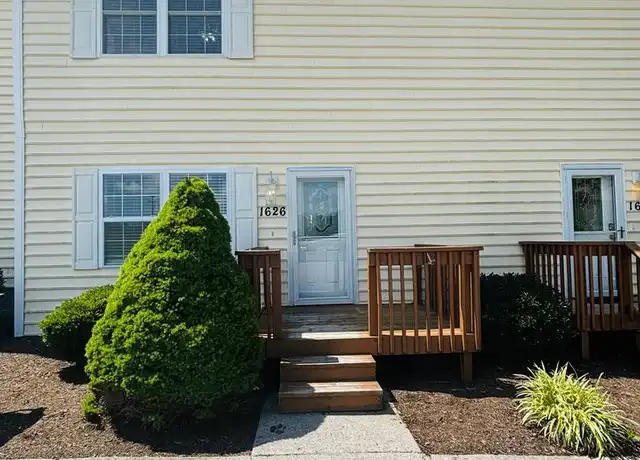 Property at 1626 Providence Blvd, Christiansburg, VA, 24073, 2 beds, 1.5 baths, [object Object]
