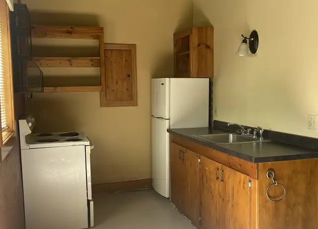Property at 801 Main St Unit 6, Grandview, MO, 64030, 0 beds, 1 bath, [object Object]