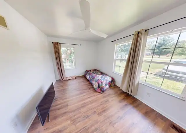 Property at 1388 Fay Rd, Loveland, OH, 45140, 1 bed, 1 bath, [object Object]