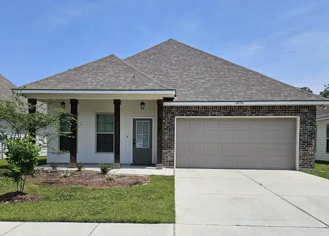 Property at 18154 Terraceside Dr, Prairieville, LA, 70769, 4 beds, 2 baths, [object Object]