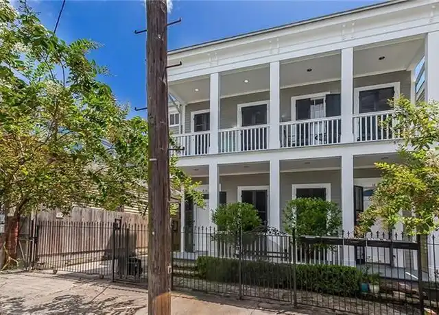 Property at 1836 Baronne St Unit D, New Orleans, LA, 70113, 3 beds, 2 baths, [object Object]